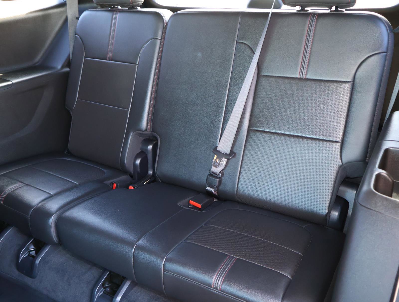 Used 2023 Chevrolet Traverse RS image 22