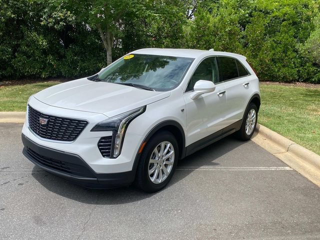 Used 2023 Cadillac XT4 Luxury FWD image 3