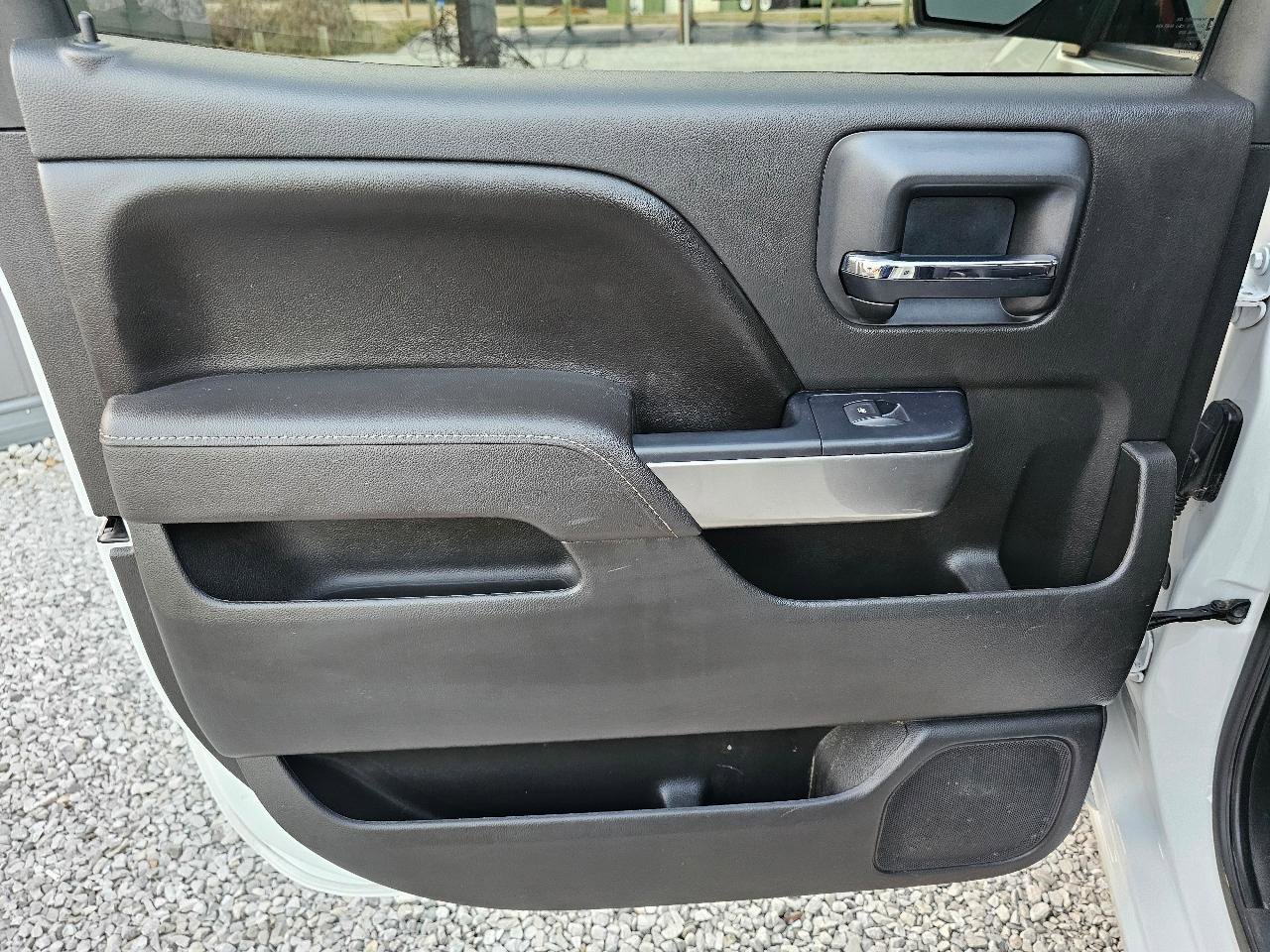 Used 2017 Chevrolet Silverado 1500 LT w/ Texas Edition image 19