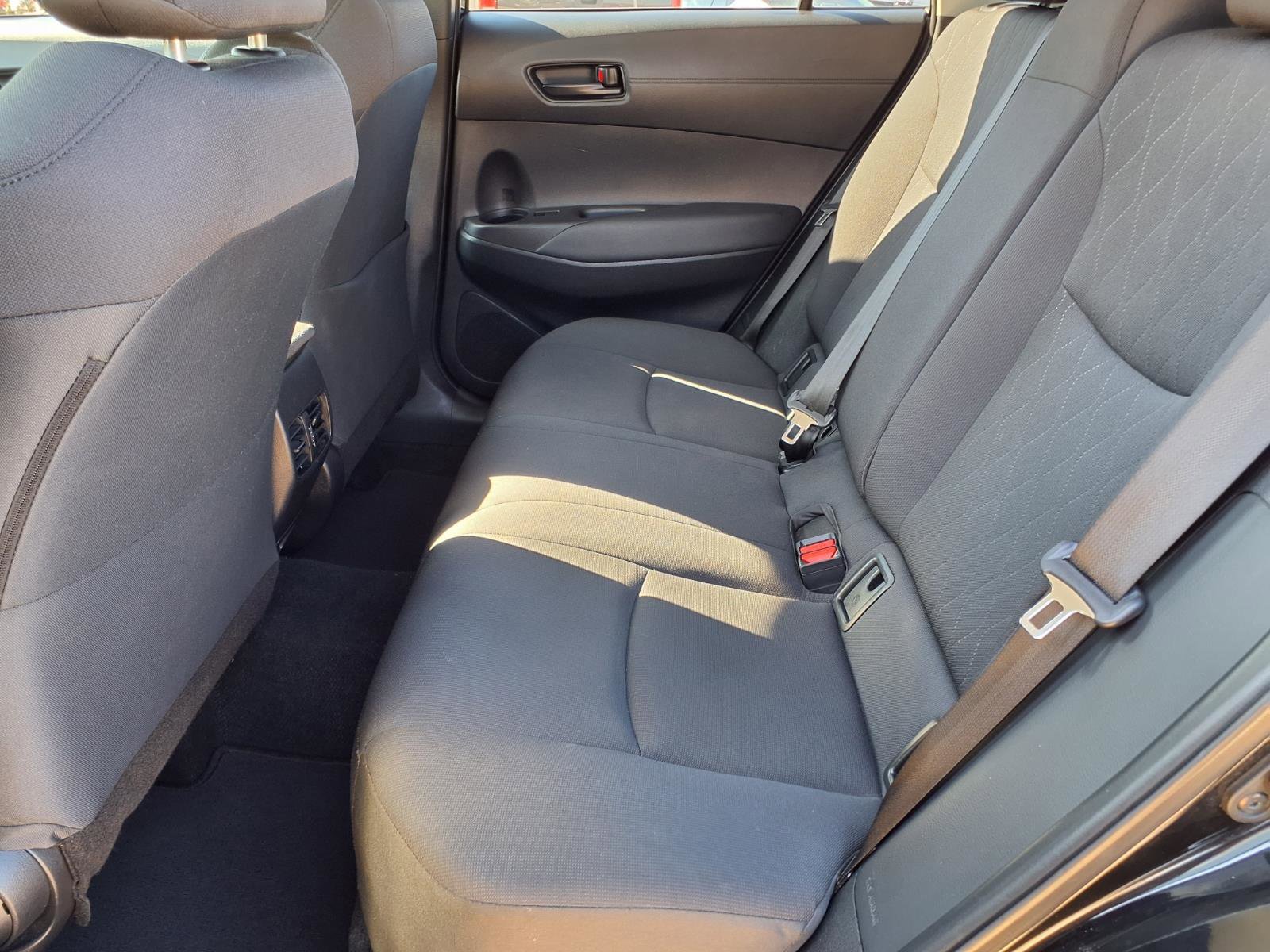 Used 2024 Toyota Corolla Cross LE image 12