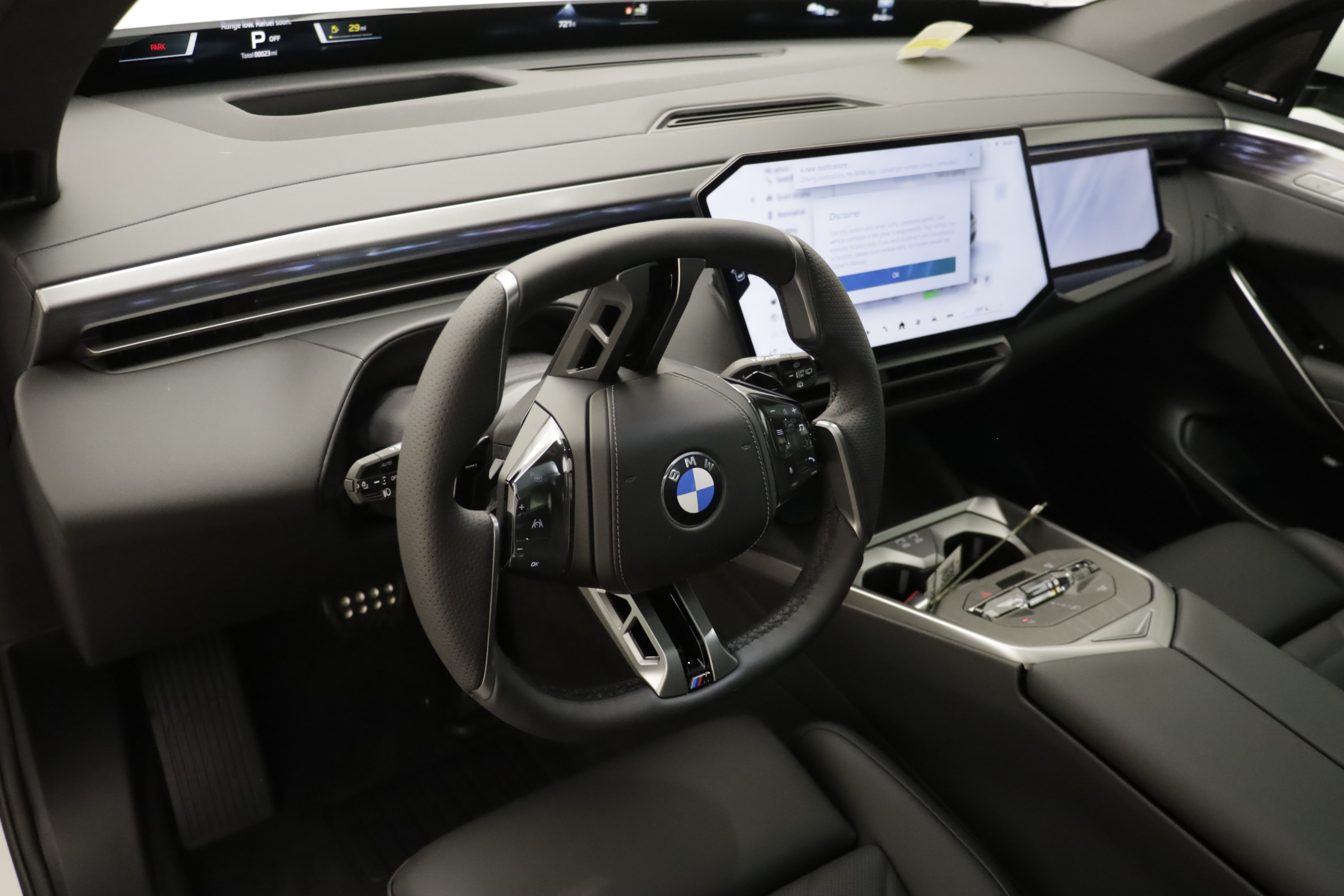 New 2027 BMW X5 xDrive40i w/ M Sport Package AWD/4WD image 7