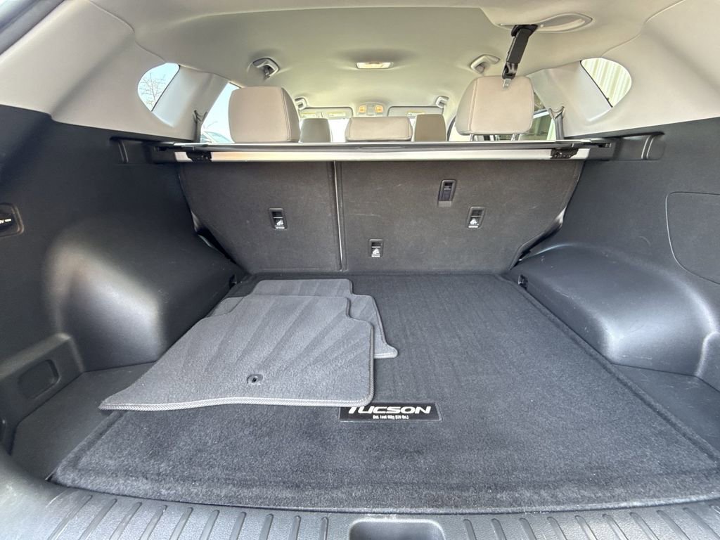 Used 2017 Hyundai Tucson Sport w/ Cargo Package AWD/4WD image 24