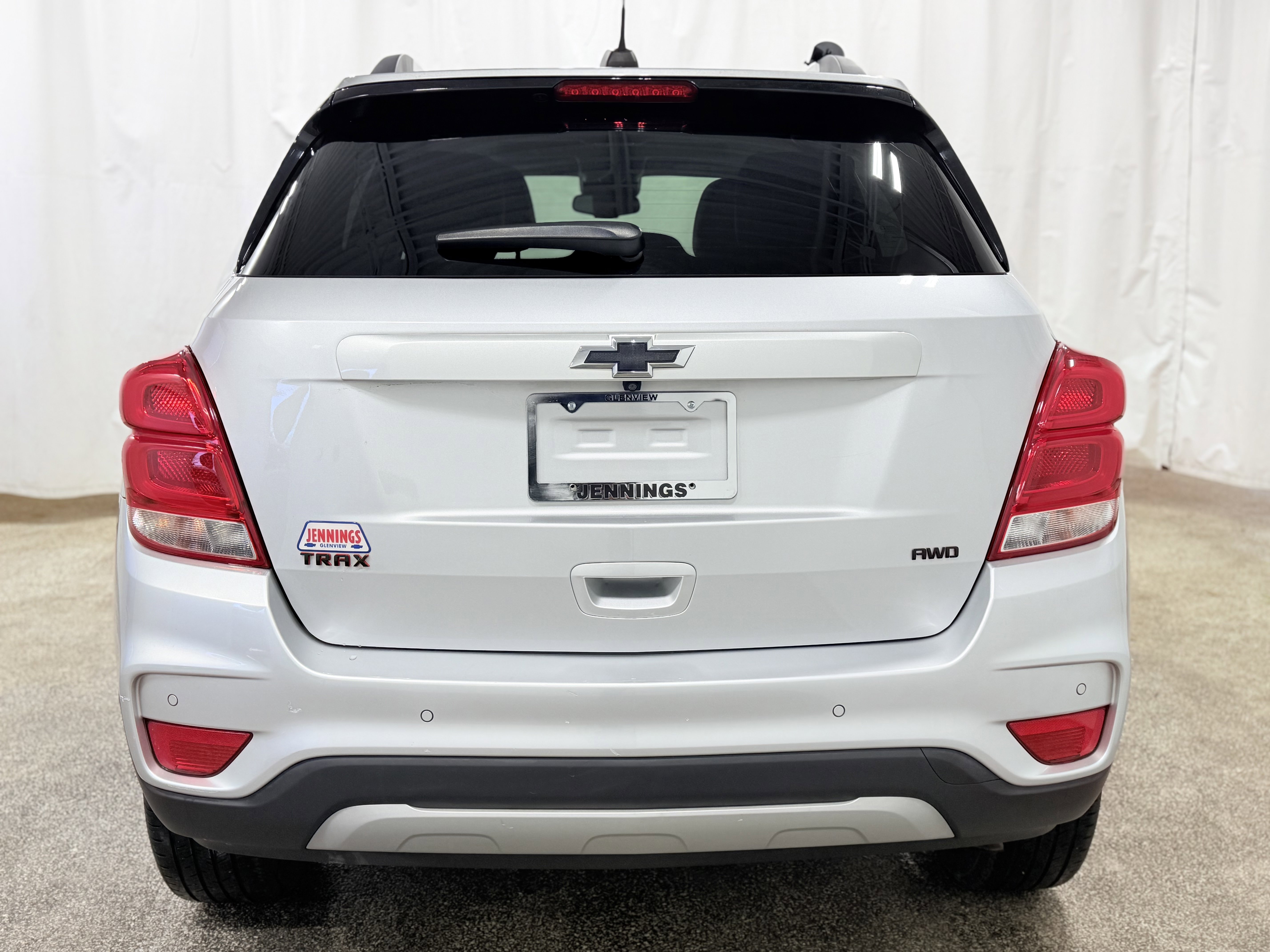 Used 2019 Chevrolet Trax LT w/ Sun & Sound Package image 7