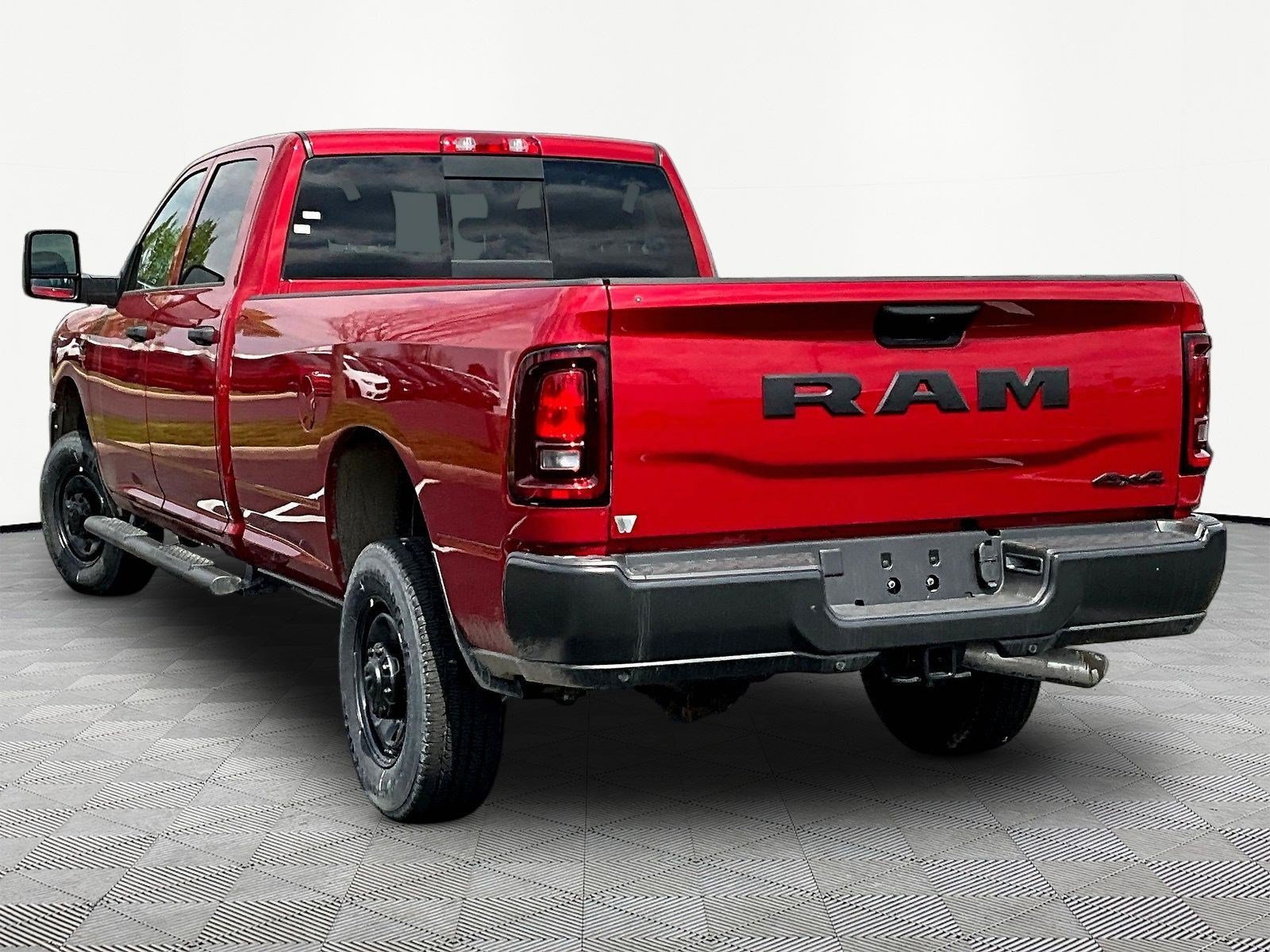New 2026 RAM 2500 Tradesman AWD/4WD image 4