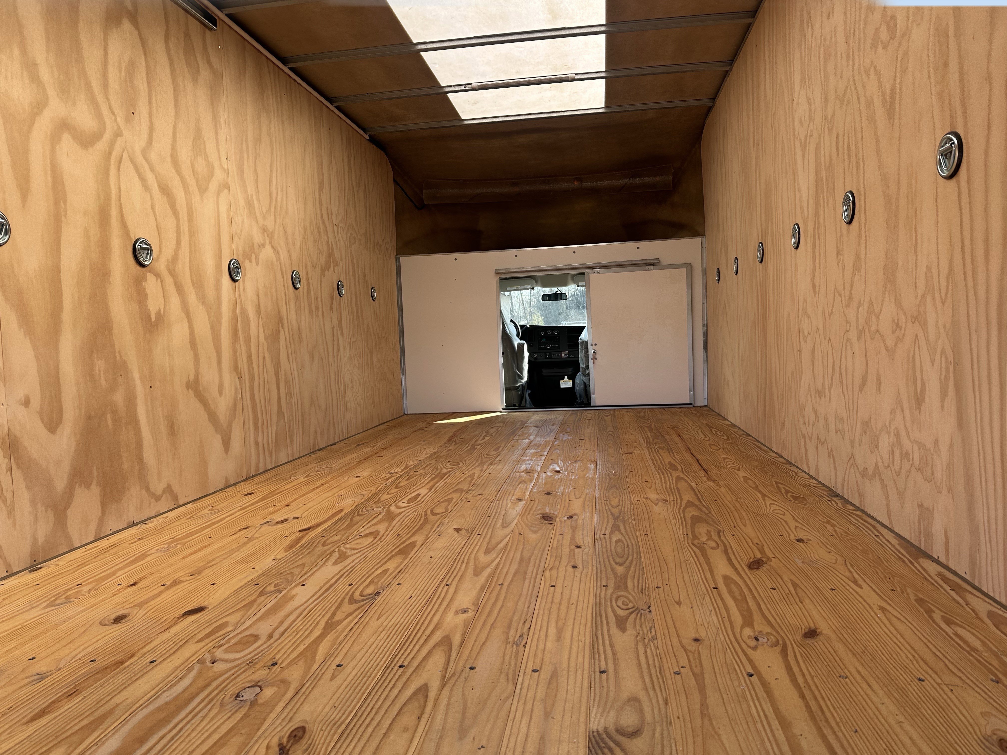 New 2025 Chevrolet Express 4500 w/ Power Convenience Package image 5