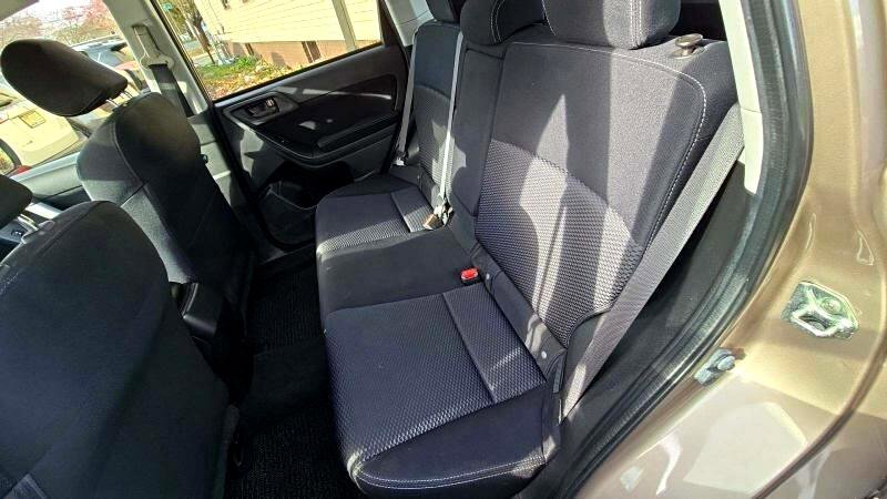 Used 2015 Subaru Forester 2.5i Premium w/ All-Weather Package image 27
