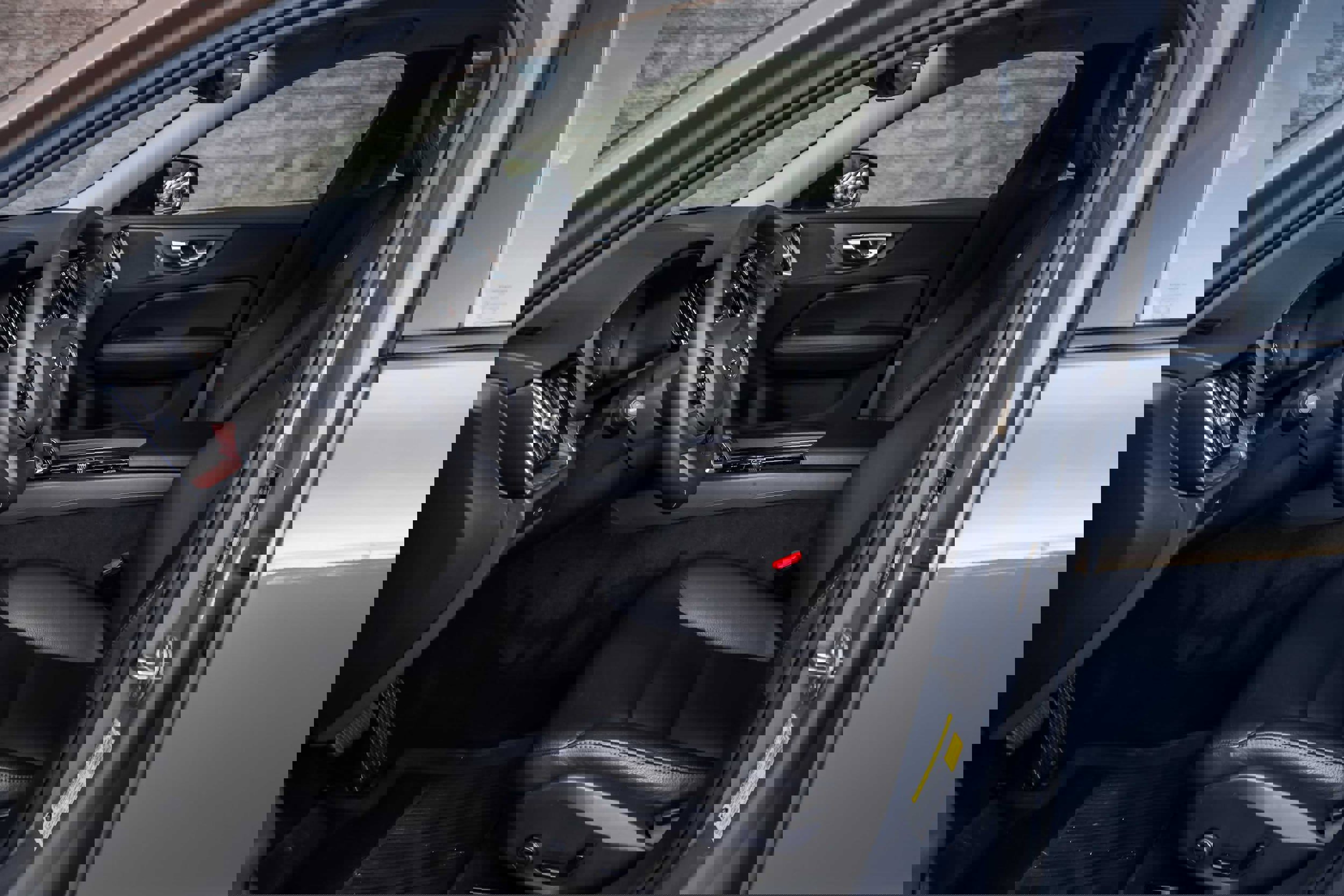 Used 2023 Volvo S60 B5 Plus w/ Climate Package image 24