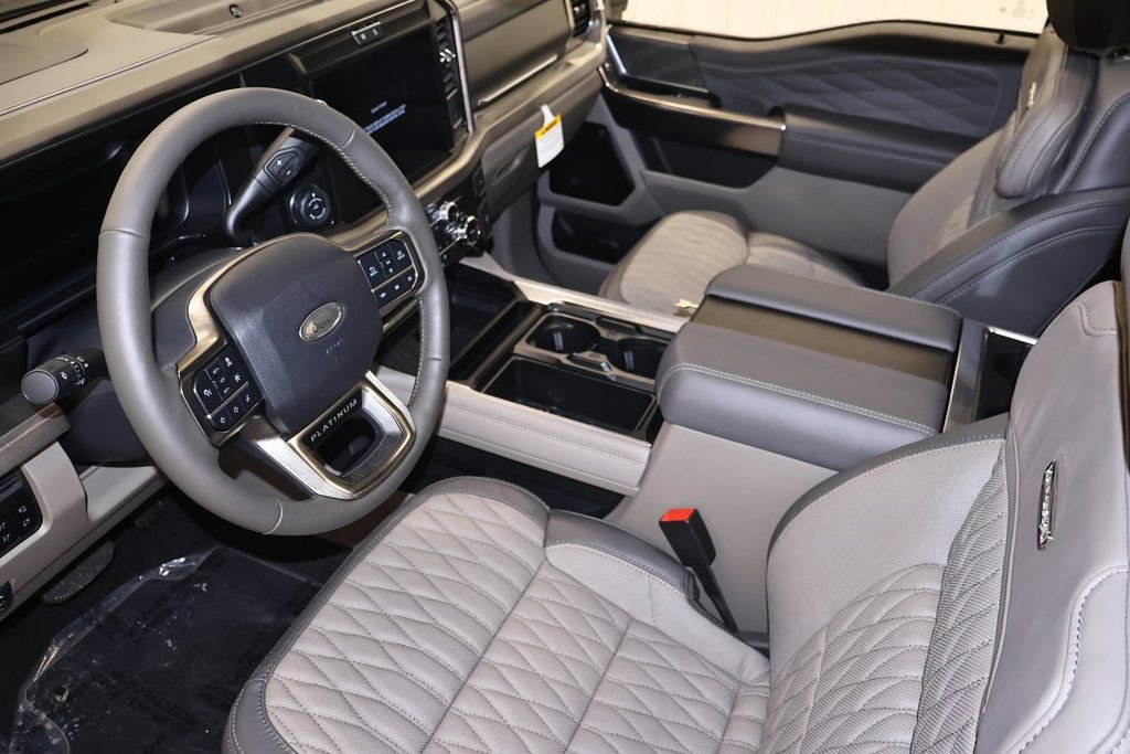 New 2026 Ford F350 Platinum w/ Platinum Plus Package image 14