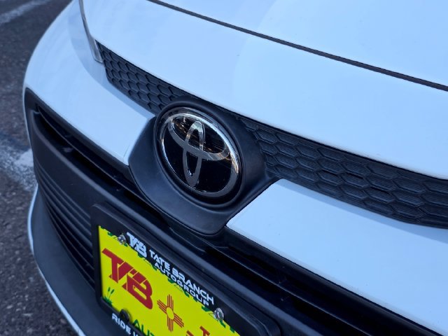 Used 2024 Toyota Corolla LE FWD image 13