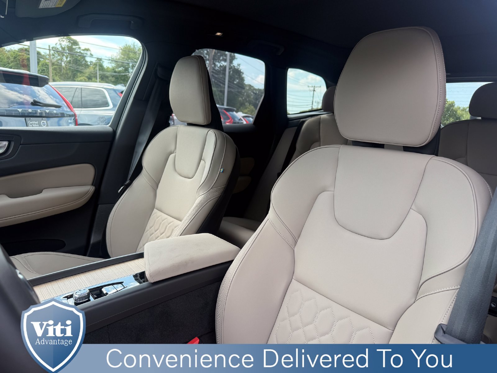 New 2026 Volvo XC60 T8 Plus w/ Protection Package Premier AWD/4WD image 12