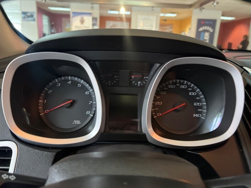 Used 2012 Chevrolet Equinox LTZ FWD image 12