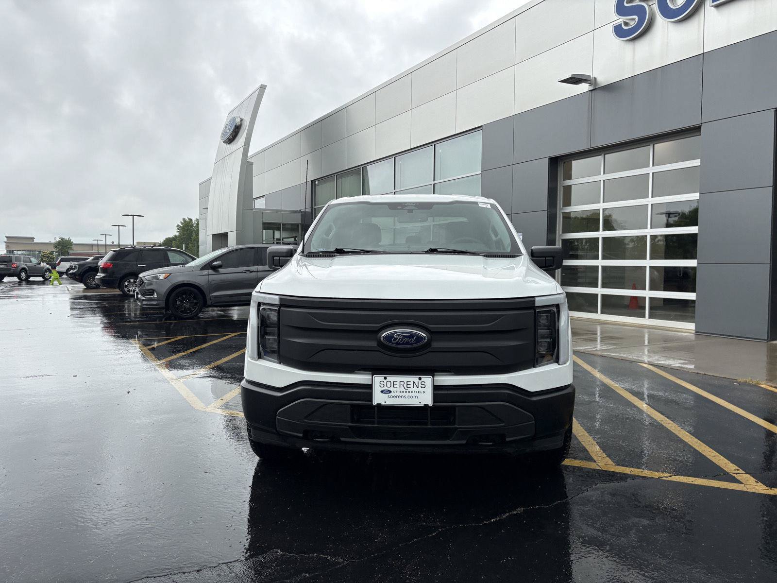 Used 2022 Ford F150 Lightning Pro AWD/4WD image 2