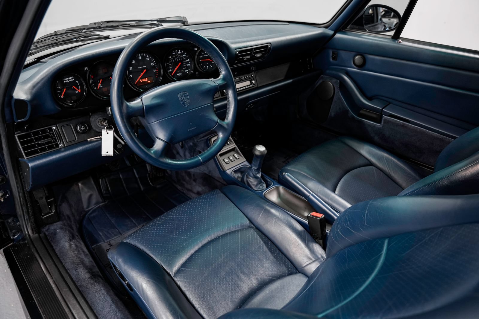 Used 1996 Porsche 911 Carrera 4S AWD/4WD image 9