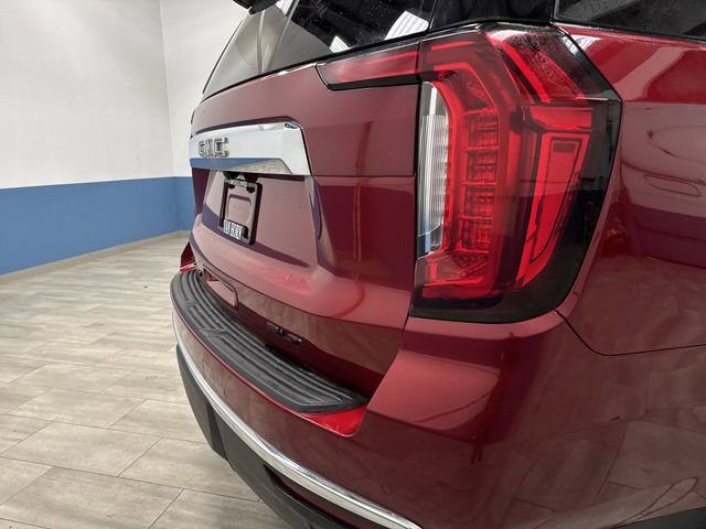 Used 2024 GMC Yukon XL SLT image 36