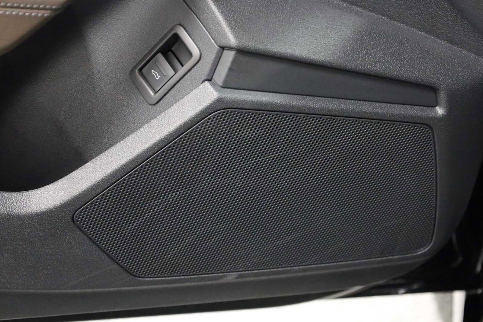 Used 2025 Audi A3 2.0T Premium w/ Black Optic Package image 17