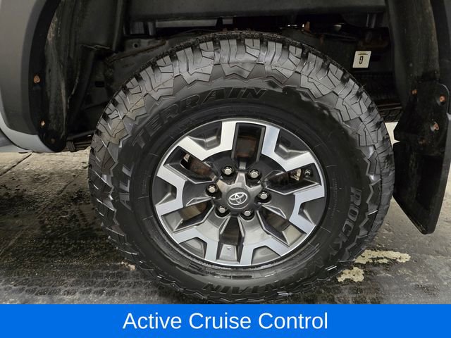 Used 2020 Toyota Tacoma TRD Off-Road image 10