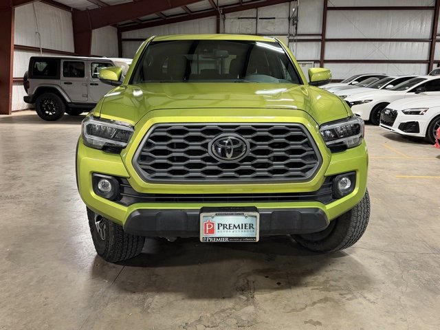 Used 2023 Toyota Tacoma TRD Off-Road w/ Technology Package image 2