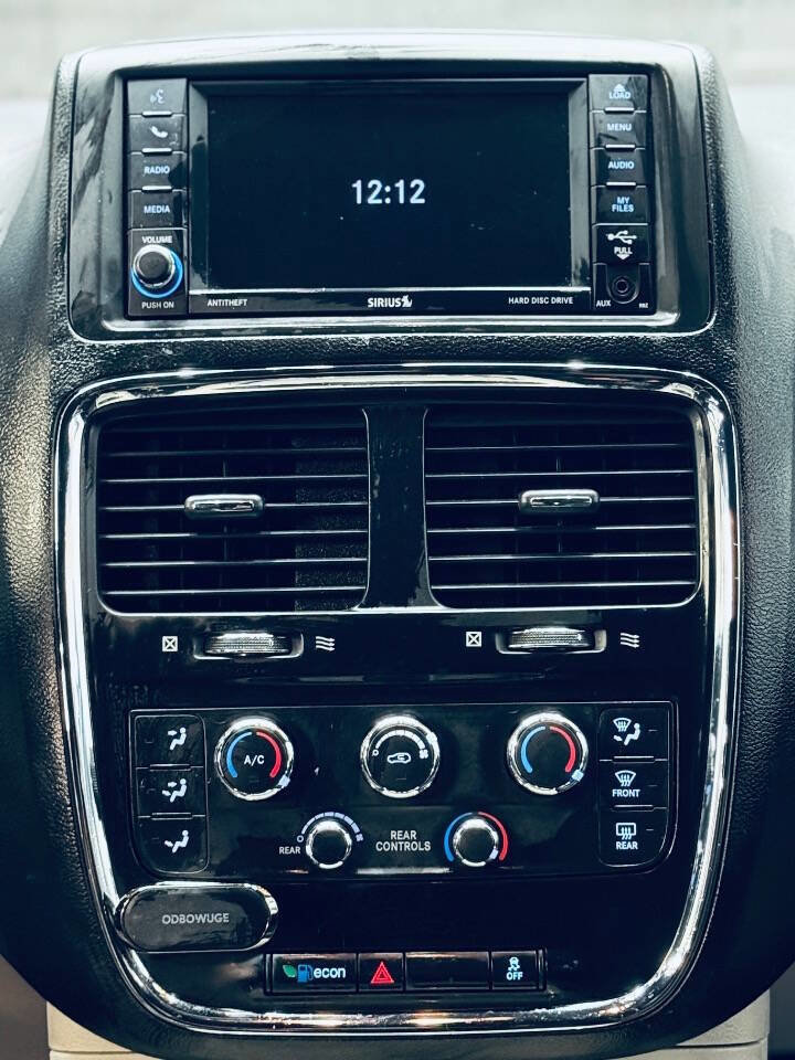 Used 2019 Dodge Grand Caravan GT FWD image 14