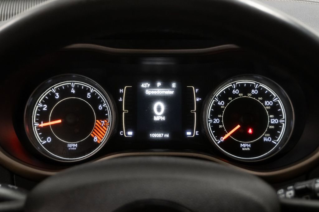 Used 2014 Jeep Cherokee Latitude image 13