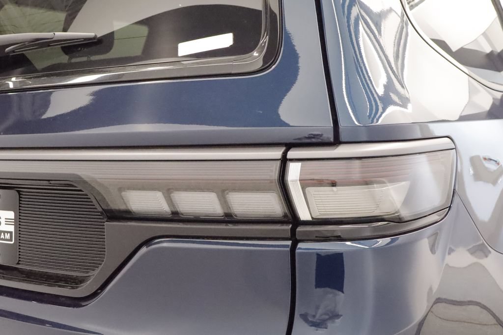 New 2026 Jeep Grand Wagoneer Limited AWD/4WD image 19