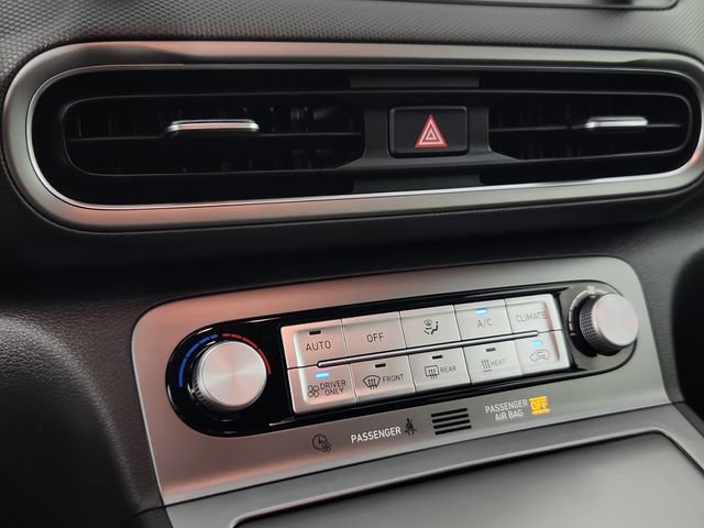 Certified 2023 Hyundai Kona SE FWD image 29