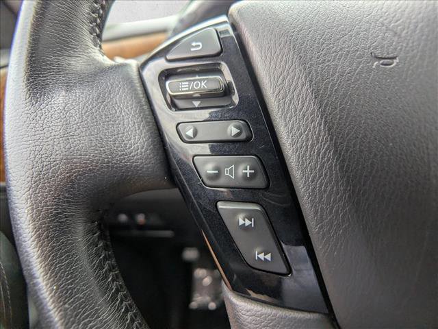 Used 2023 Nissan Armada SL w/ Captain's Chairs Package image 26