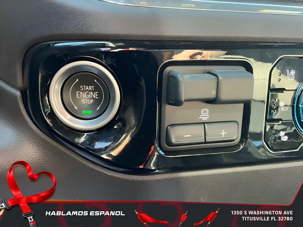 Used 2023 GMC Sierra 1500 SLT w/ SLT Premium Plus Package image 17