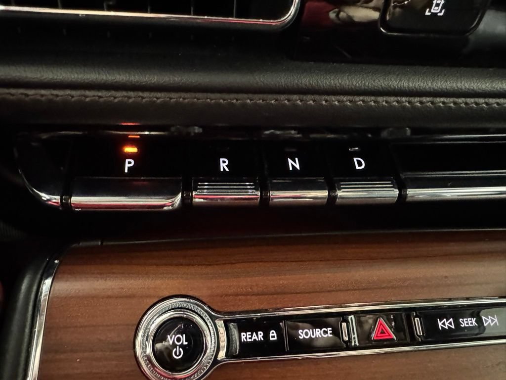 Certified 2023 Lincoln Aviator Grand Touring w/ Equipment Group 301A AWD/4WD image 63