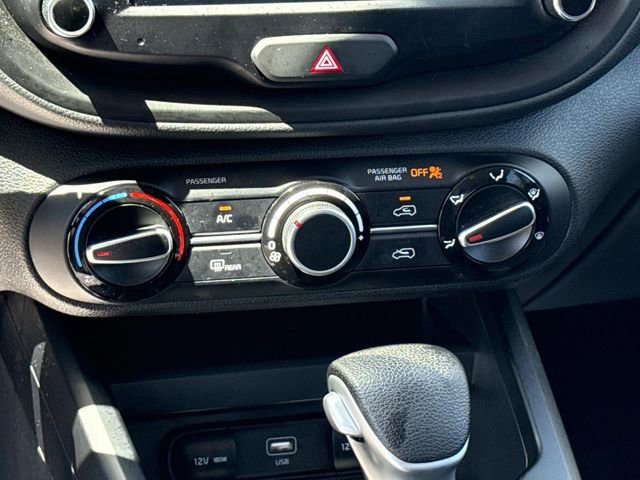 Used 2025 Kia Soul LX w/ LX Technology Package image 21