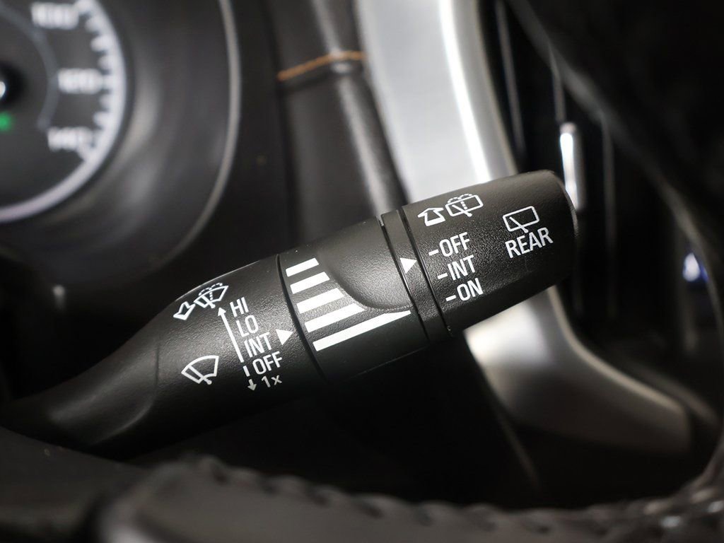 Used 2018 GMC Terrain SLE w/ Driver Convenience Package image 34