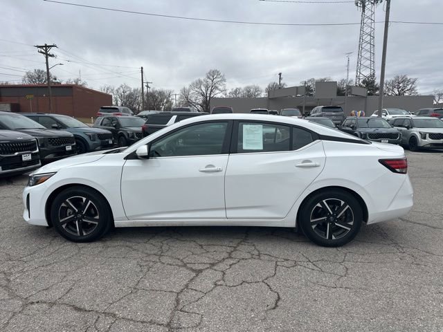 Used 2024 Nissan Sentra SV image 8