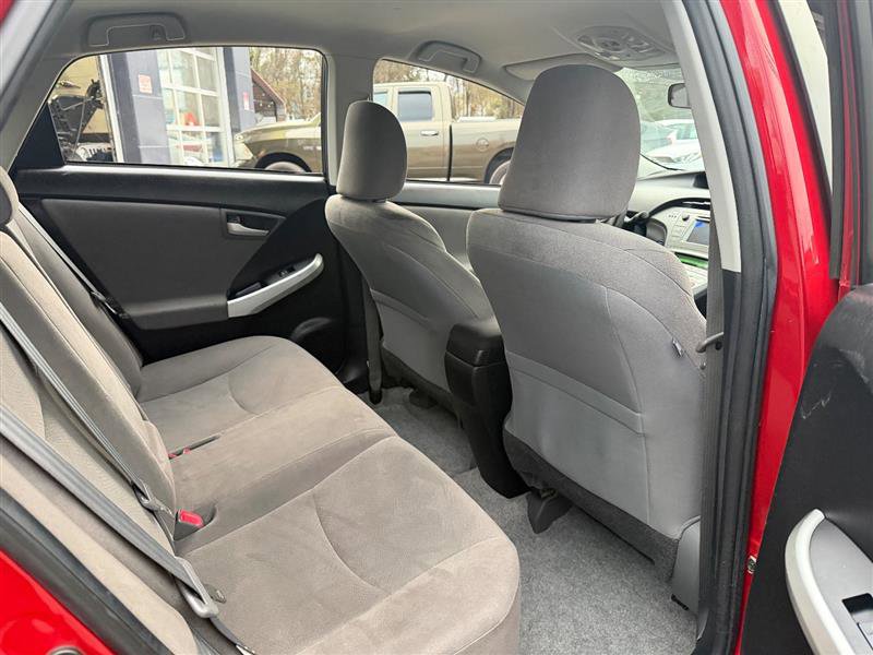 Used 2015 Toyota Prius Two FWD image 18