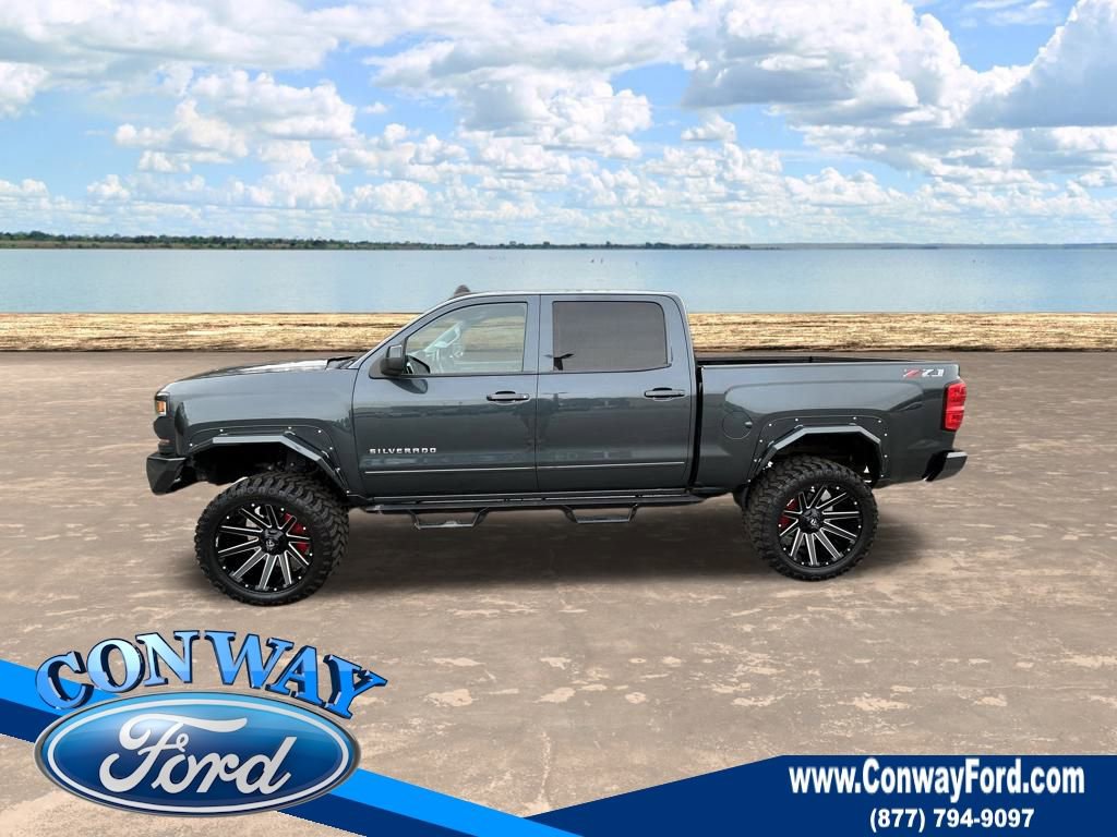 Used 2018 Chevrolet Silverado 1500 LT w/ All Star Edition image 10