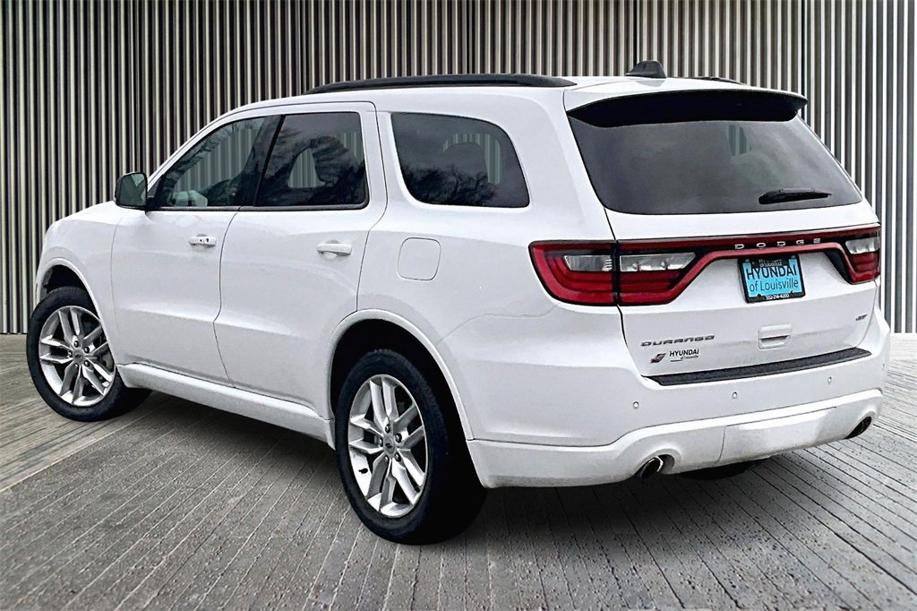 Used 2023 Dodge Durango GT image 2
