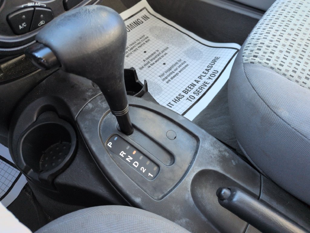 Used 2007 Ford Focus ZX4 Sedan FWD image 23