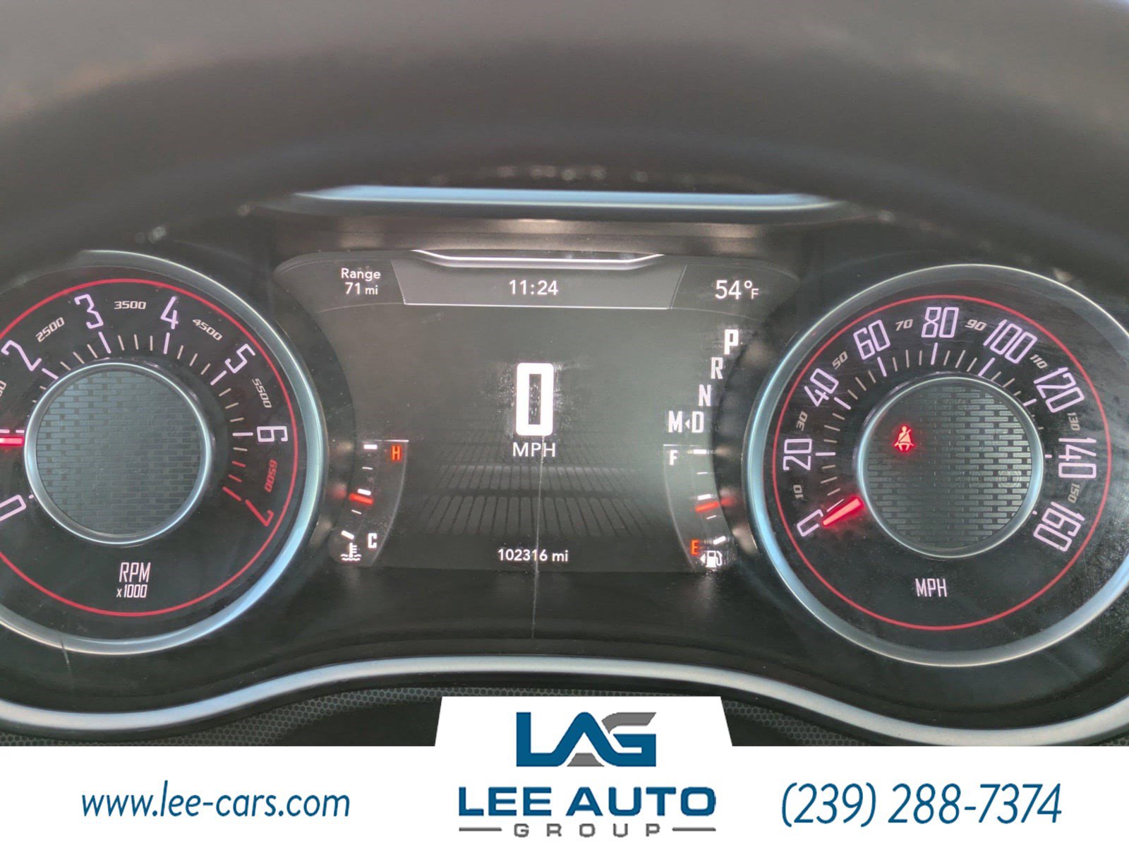 Used 2015 Dodge Challenger SXT Plus w/ Driver Convenience Group image 20