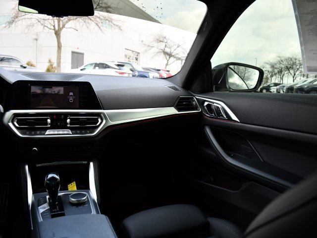 Used 2021 BMW 430i xDrive Coupe w/ M Sport Package image 21