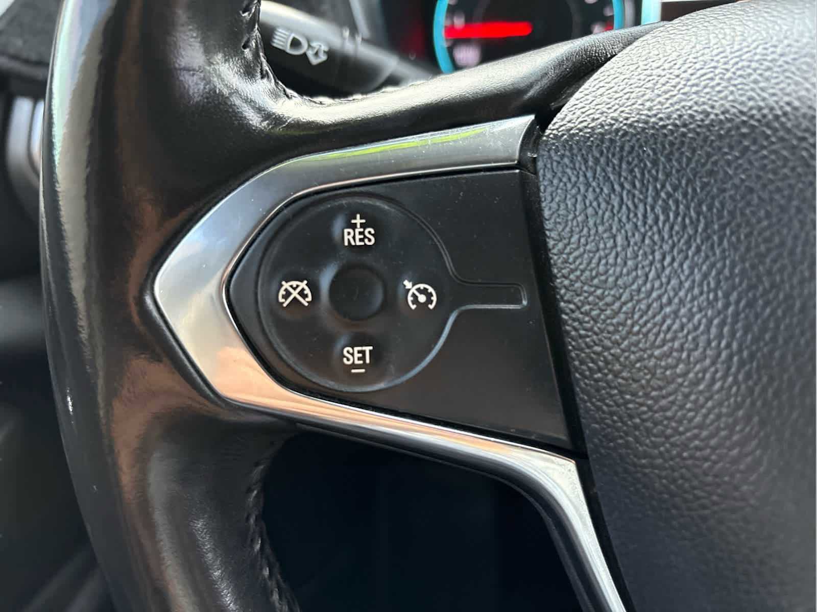 Used 2019 Chevrolet Traverse LT image 25