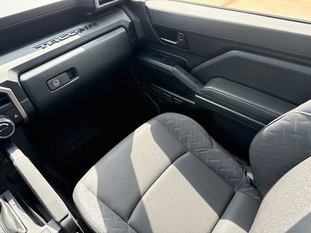 Used 2025 Toyota Tacoma SR RWD image 15