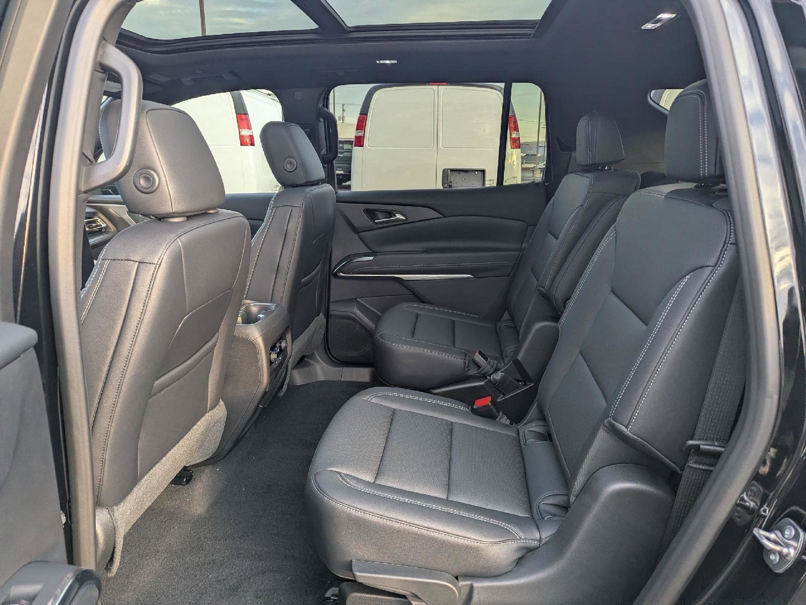 New 2026 Chevrolet Traverse LT image 40