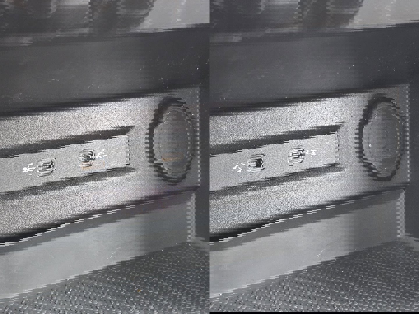 Used 2024 Volkswagen Taos S AWD/4WD image 7