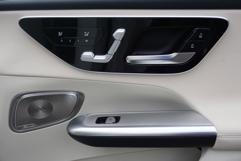 New 2026 Mercedes-Benz GLC 300 4MATIC image 63