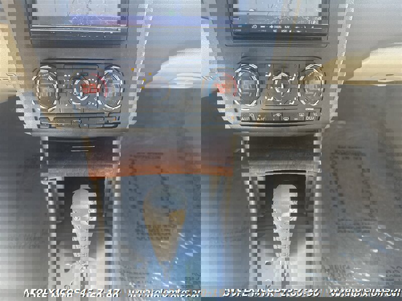 Used 2009 Nissan Altima Hybrid Sedan w/ Connection Pkg image 26