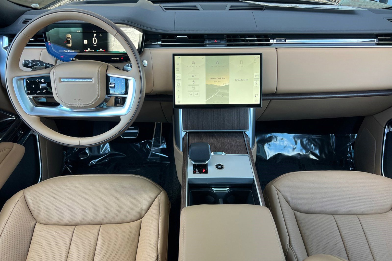 New 2026 Land Rover Range Rover Long Wheelbase SE image 25