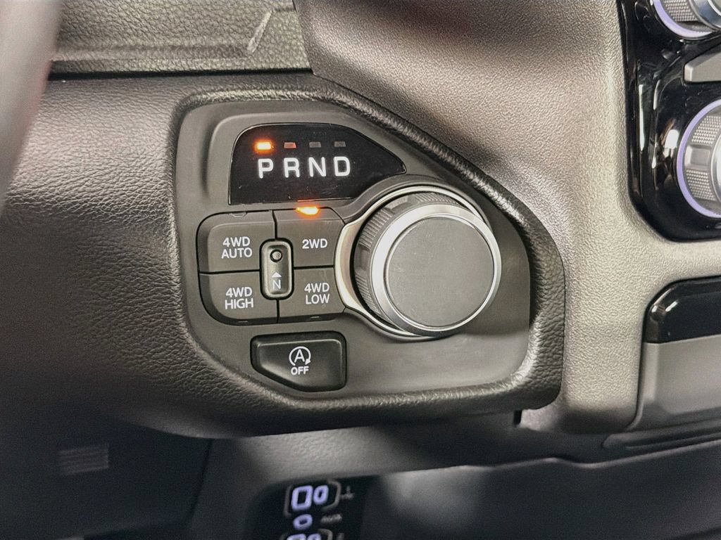 Used 2025 RAM 1500 Big Horn AWD/4WD image 16