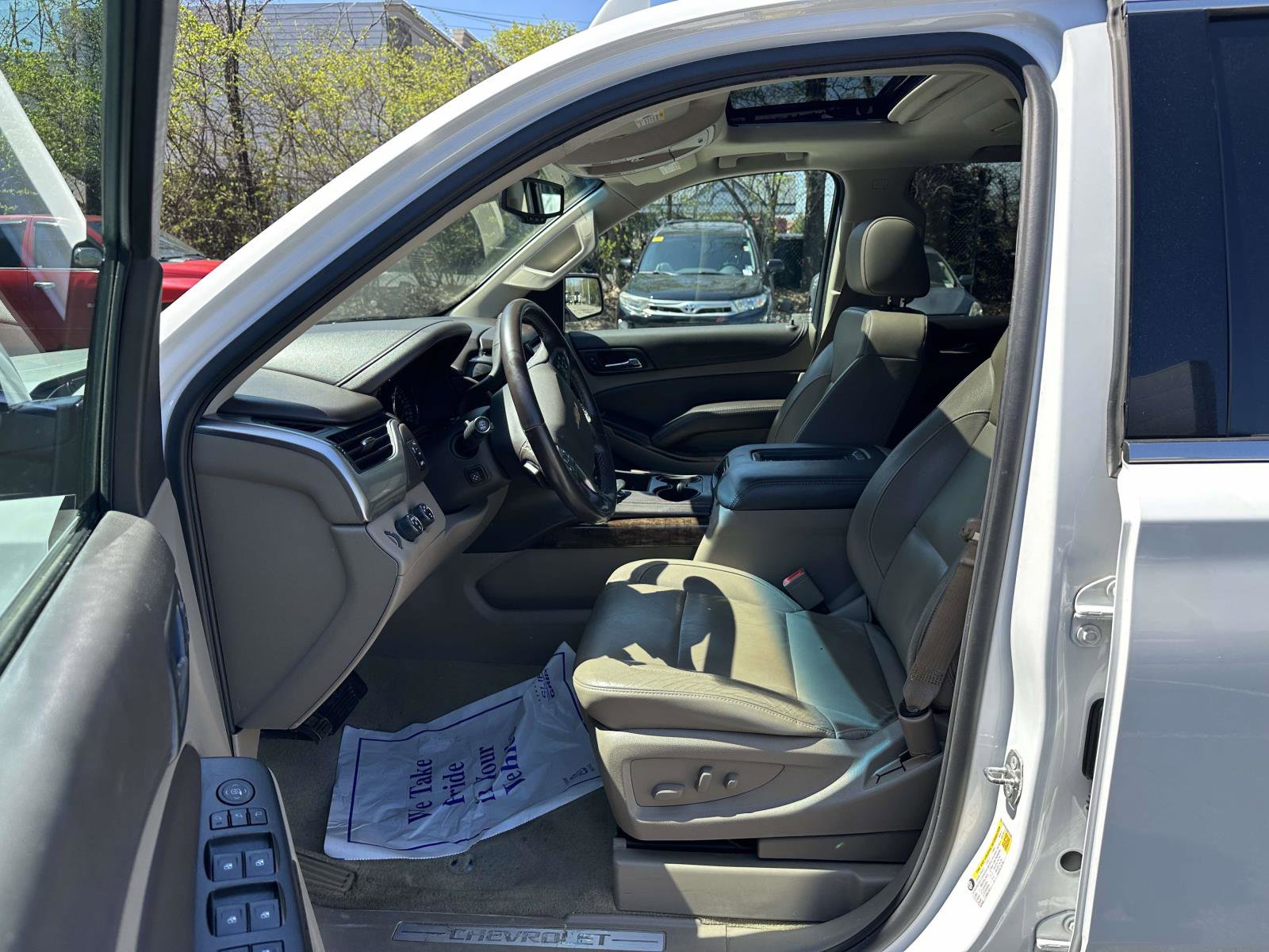 Used 2016 Chevrolet Tahoe LT image 17