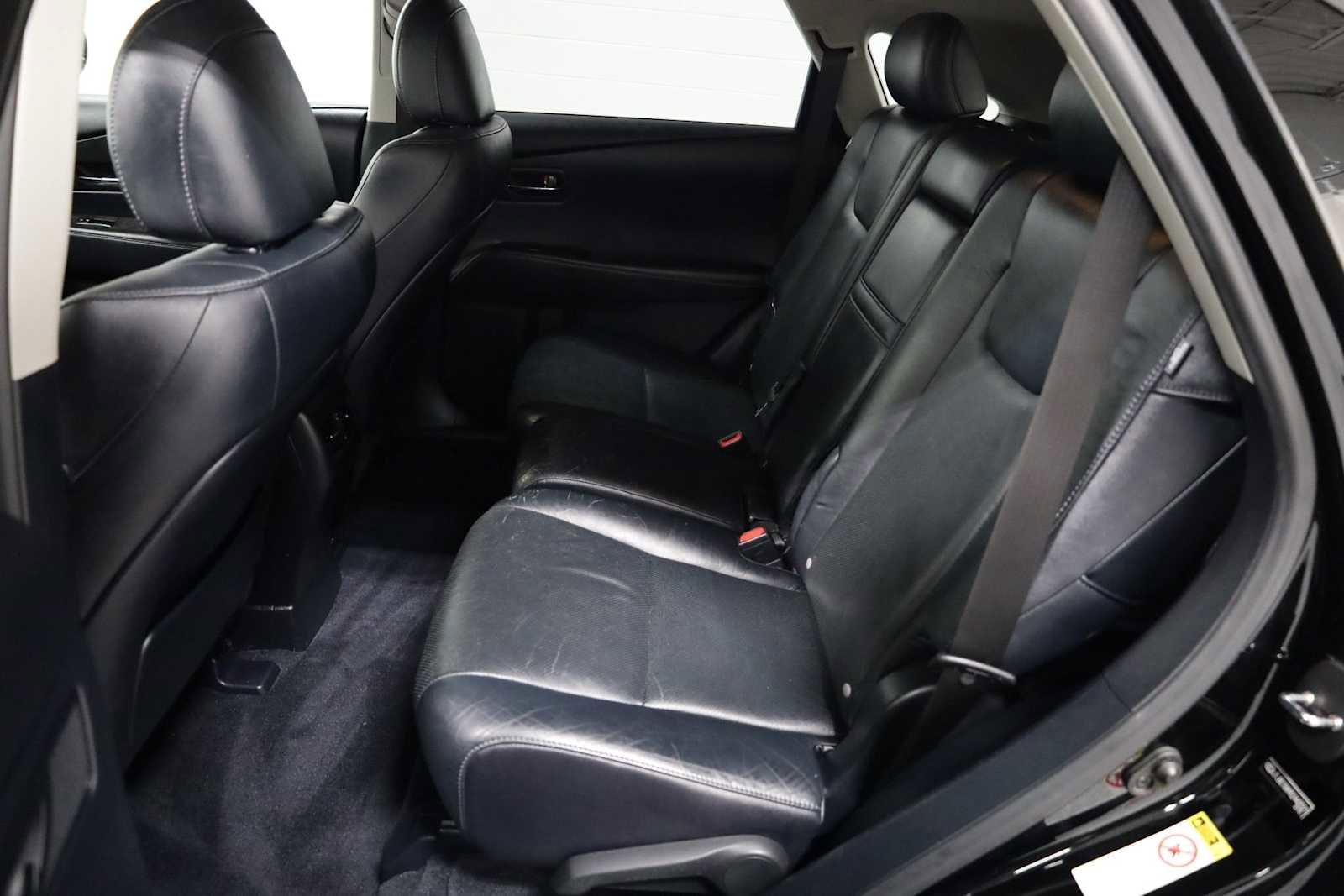 Used 2013 Lexus RX 450h AWD image 33