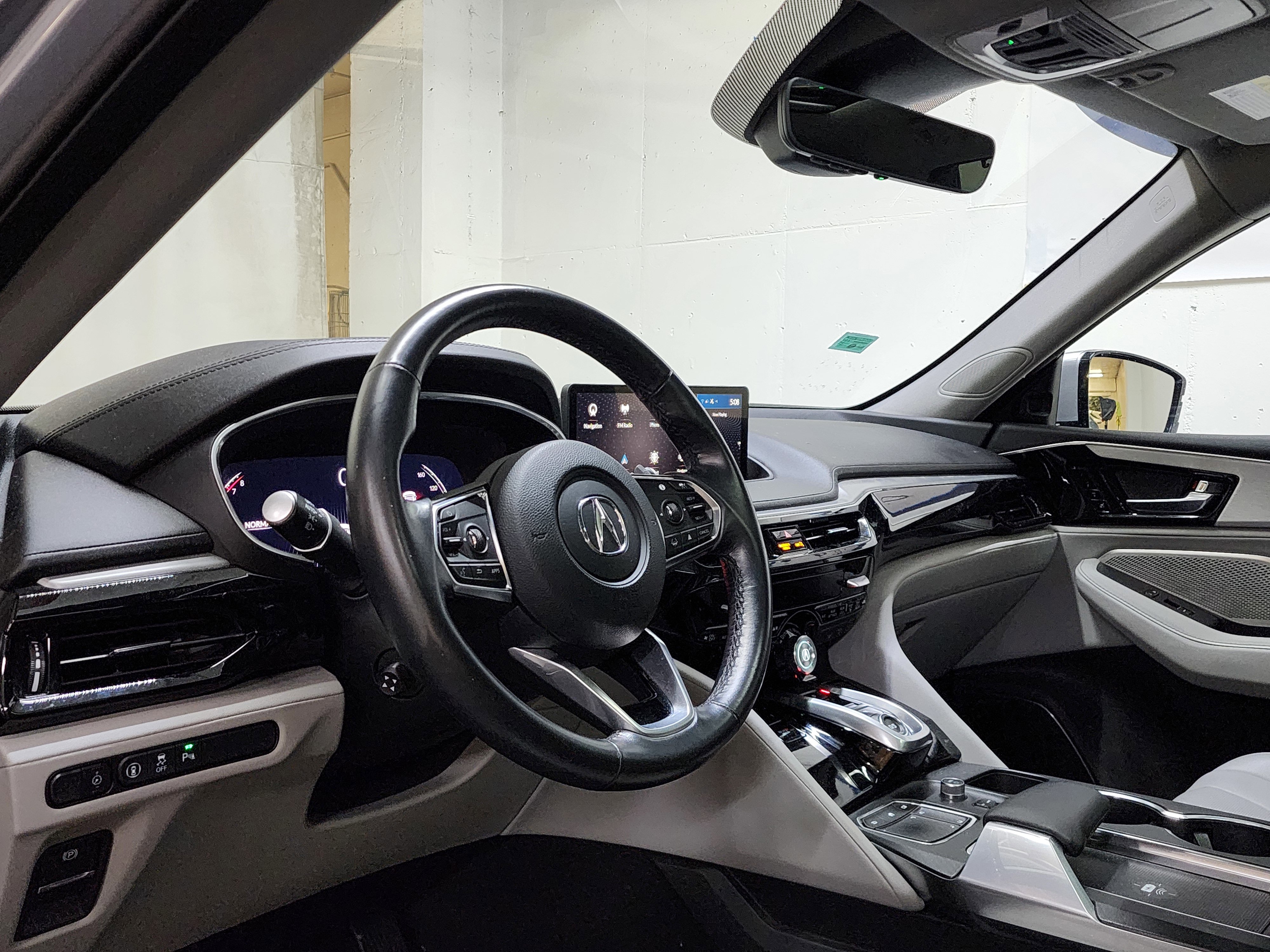 Certified 2023 Acura MDX SH-AWD w/ Technology Package image 12