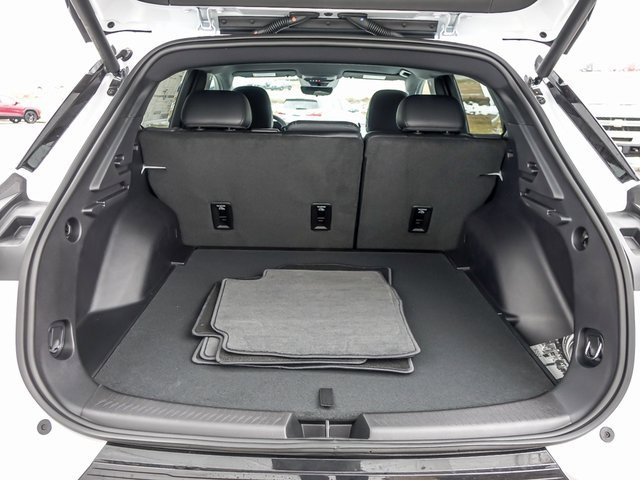 New 2026 Chevrolet Equinox EV LT image 8