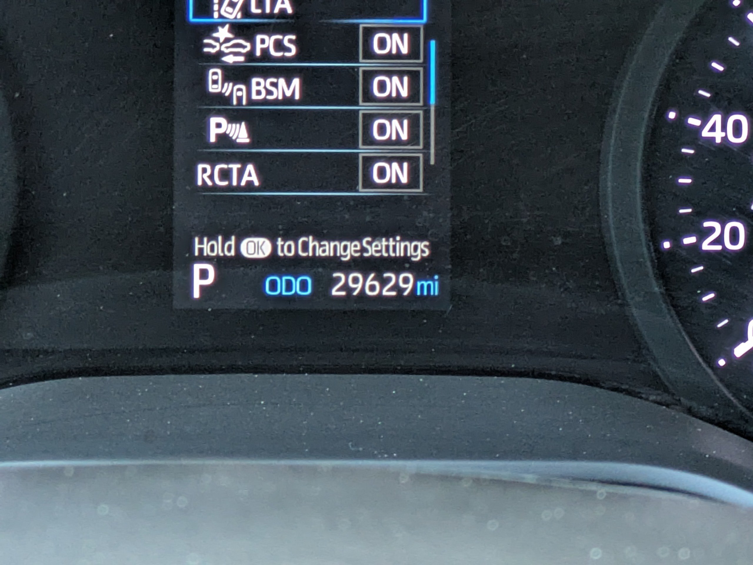 Used 2022 Toyota Sienna XLE AWD/4WD image 32